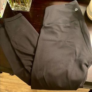 Lululemon Wunder Under 25’ Black Leggings